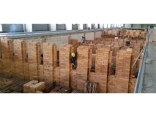 有機(jī)物和無機(jī)物耐火材料結(jié)合劑的區(qū)別是什么