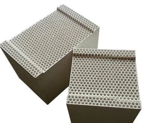 耐火原料驗(yàn)收時(shí)需要注意的方面